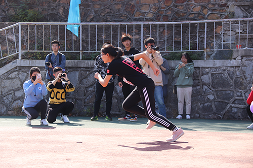 1574002833171610.png 3.png